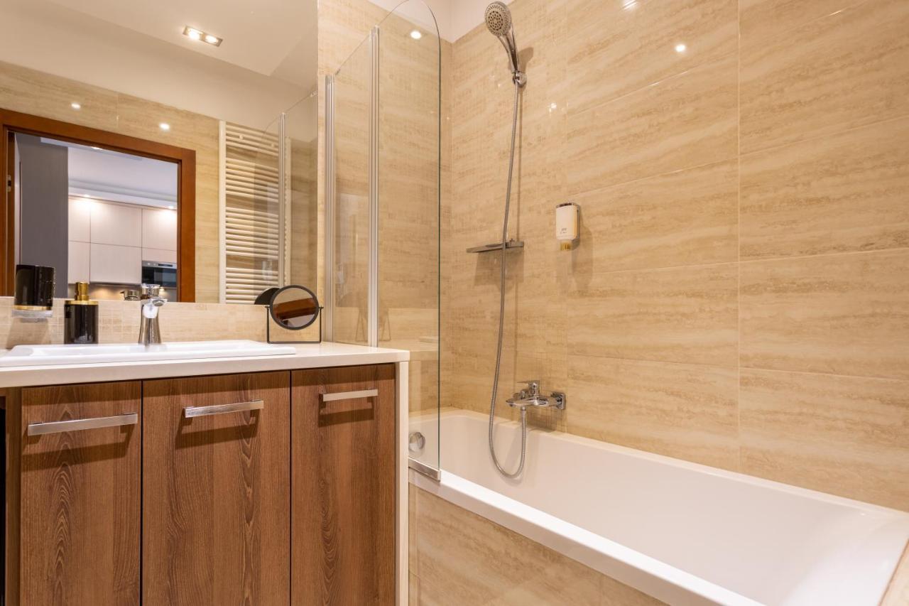 Golden Apartments Warsaw - Bright And Stylish Apartment -City Center - Stawki المظهر الخارجي الصورة
